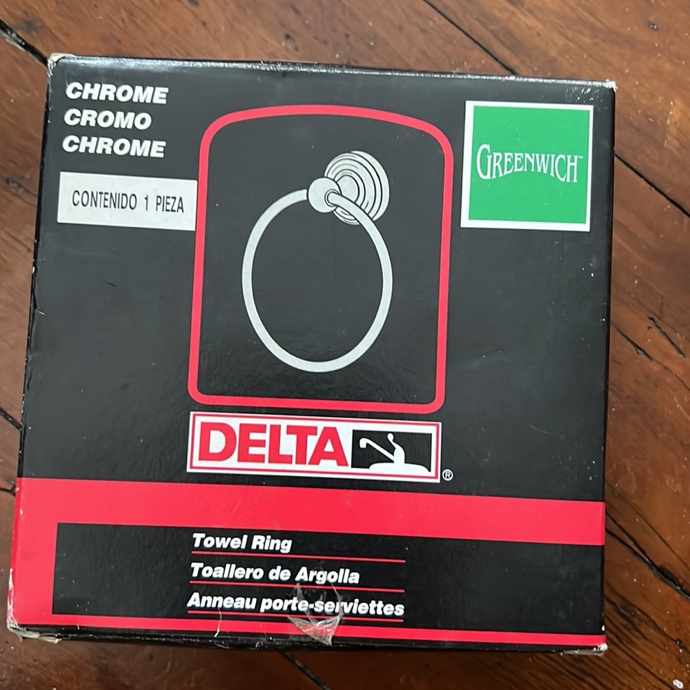 Delta Greenwich towel ring - chrome